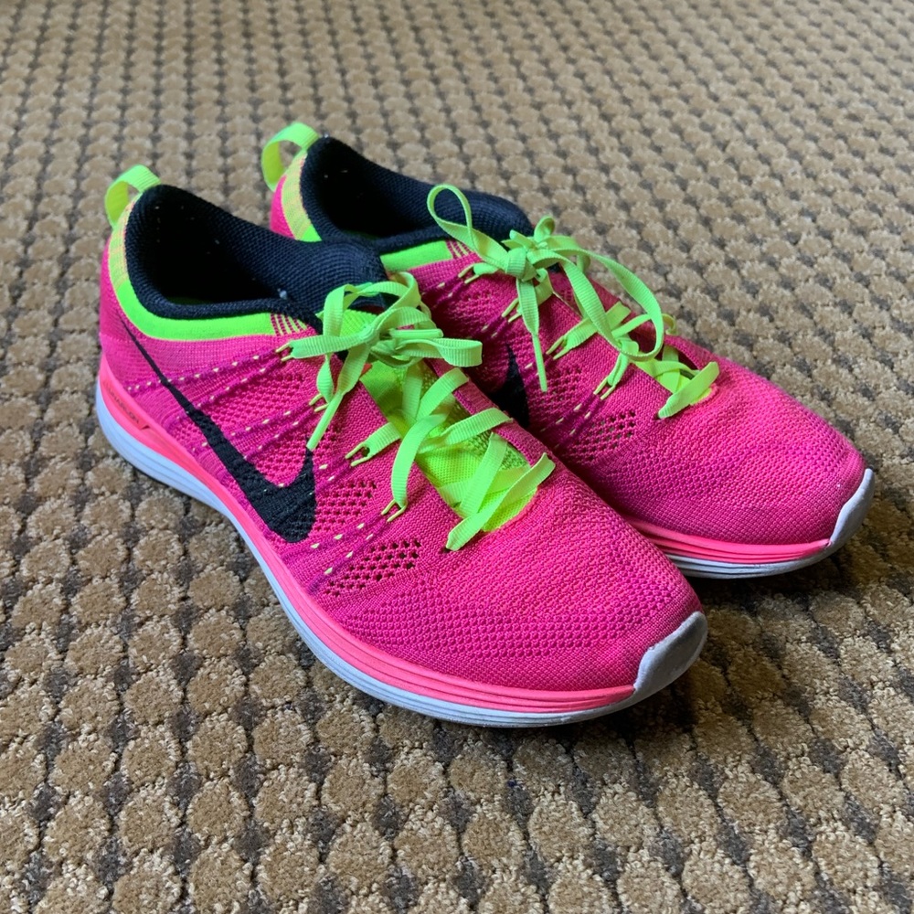 Nike flyknit one women’s 9